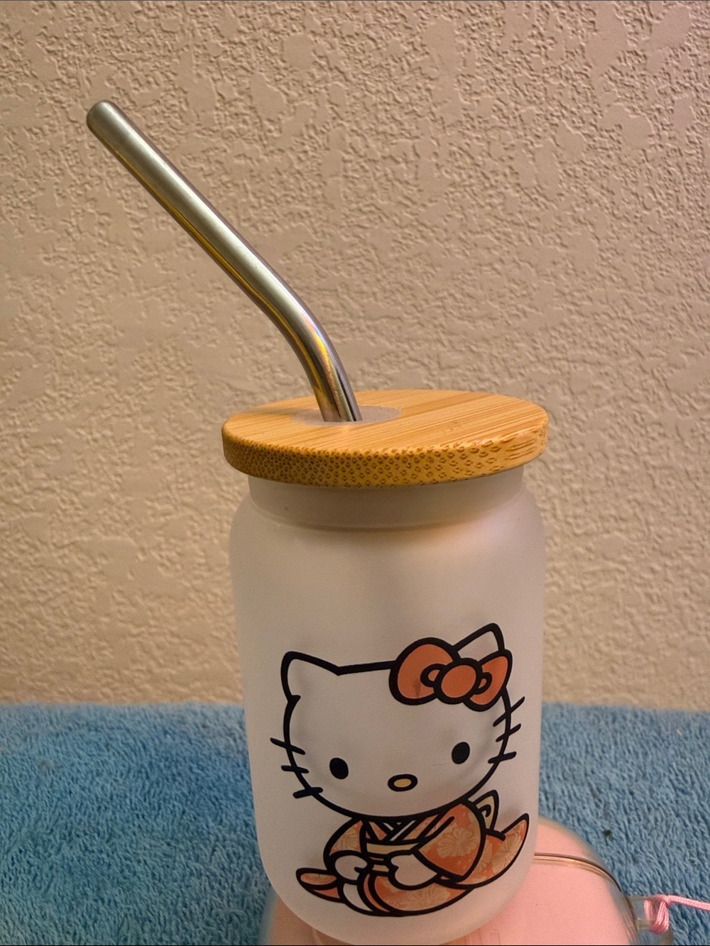 Hello Kitty decorative cup